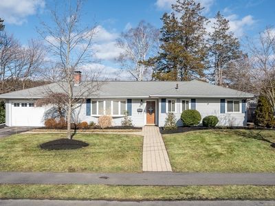 3 Ivy Ln, Natick, MA, 01760