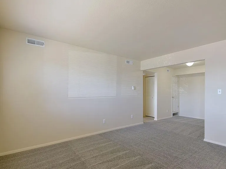 Old Monterey Apartments — Photo 18