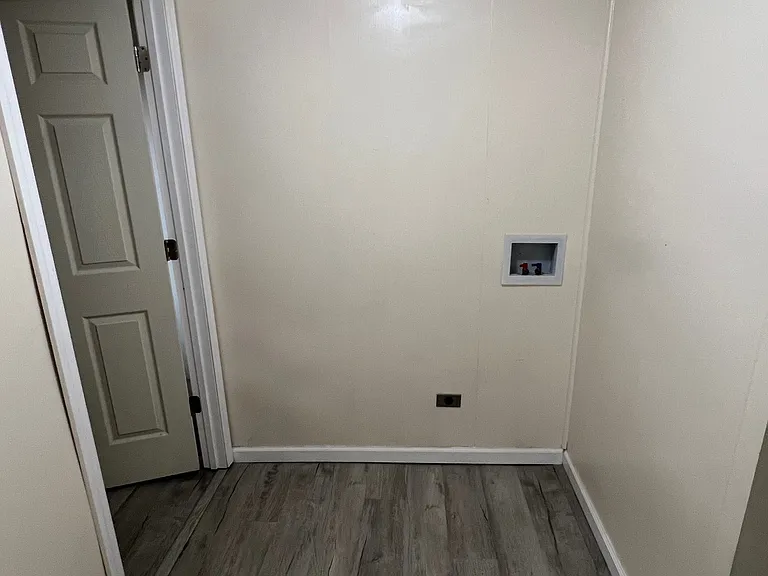 319 Wisenbaker Ln — Photo 7