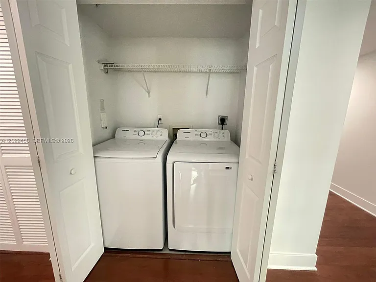 1155 Brickell Bay Dr #1102 — Photo 8