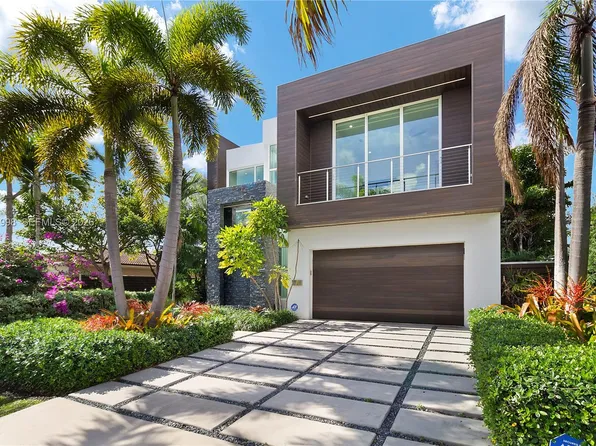 2217 NE 17th Ter, Wilton Manors, FL 33305