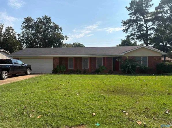 1210 Arbor Ave SW, Decatur, AL 35601