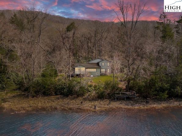 342 Ripshin Lake Road, Roan Mountain, TN 37687