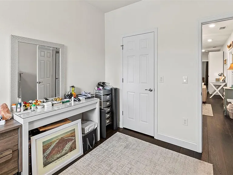2872 Grand Kemerton Pl — Photo 39