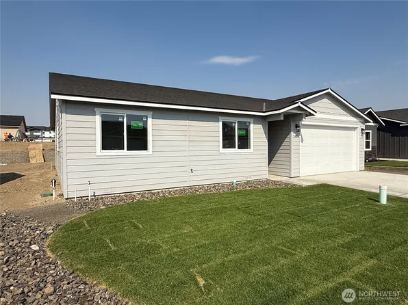 2425 Noah Street SE, East Wenatchee, WA 98802