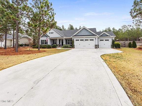5th image of 822 Winston Pines Drive