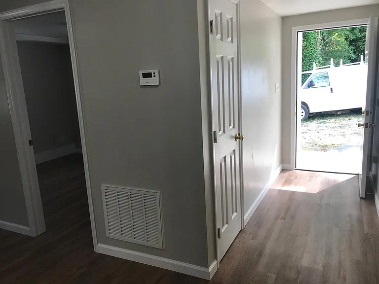 518 Nash St #4 — Photo 11