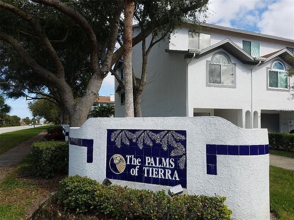 1st image of 327 Madeira Cir