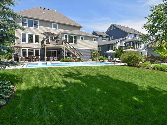2nd image of 10809 Brookside Trl N