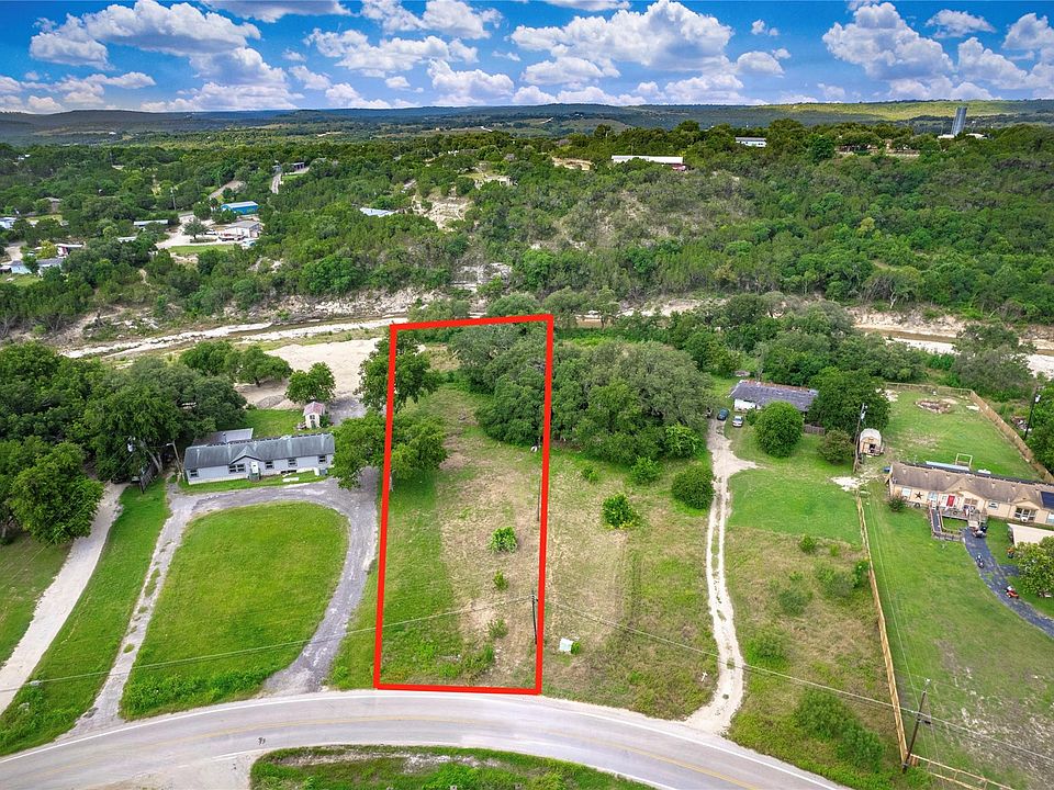 1st image of 28 Windy Valley Rd