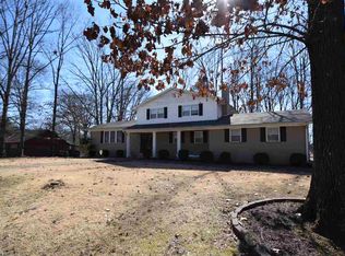 54 Countrywood Dr, Jackson, TN 38305