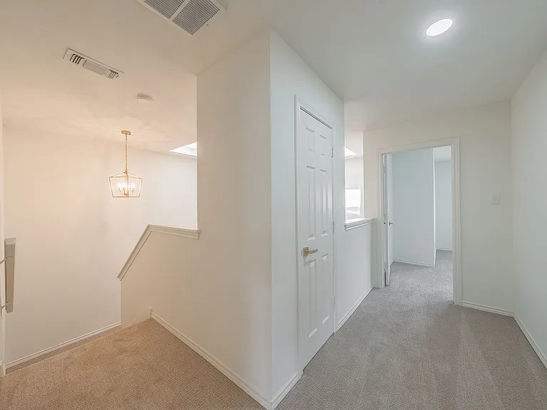 5893 Westhaven Dr — Photo 32