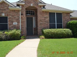 5509 Glenview Ln, The Colony, TX 75056