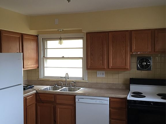 2nd image of 2047 Wilbert Dr