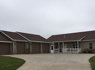 N1808 Knorr Rd, Random lake, WI 53075