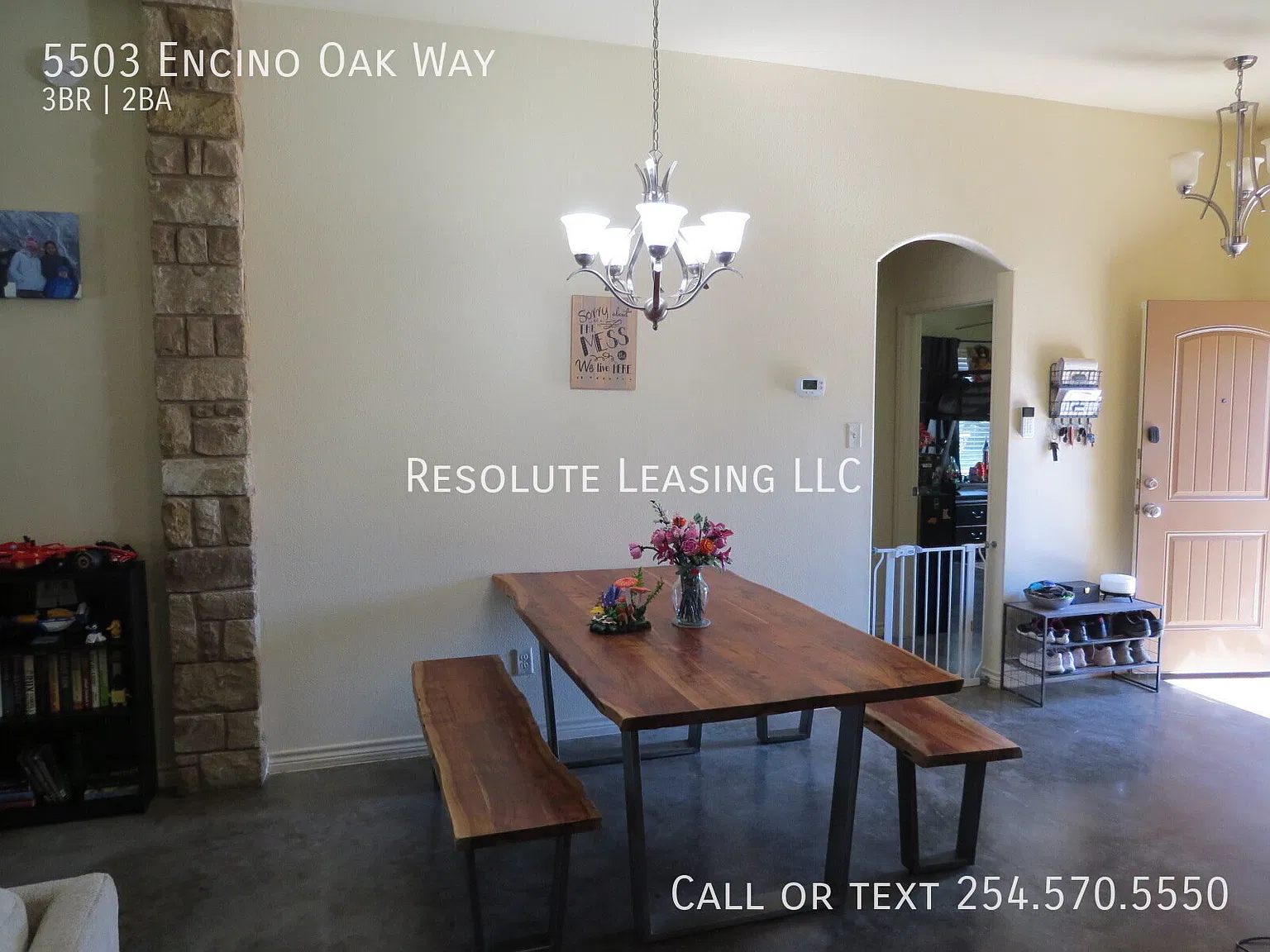 "Charming 3-Bed Oasis with Granite Touches & Cozy Fireplace in Killeen!" — Photo 4