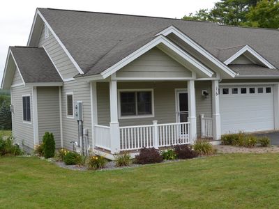 16 Stonehenge Circle, Northfield, NH, 03276