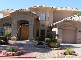 2726 E Hillery Dr, Phoenix, AZ 85032