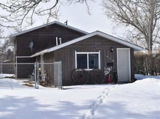 418 S Michigan St, Conrad, MT 59425