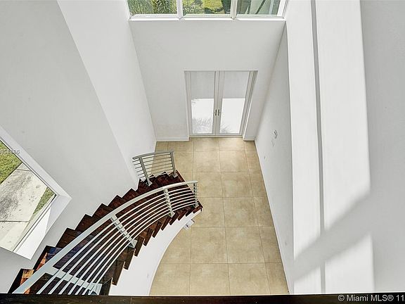 3rd image of 7505 NW 97th Ct