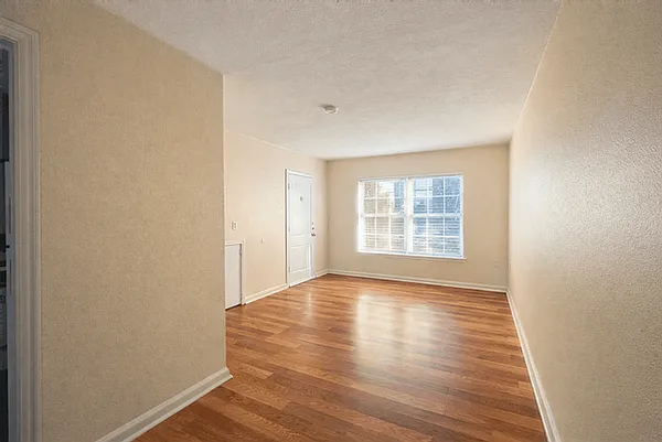 1511 W Woodlawn Ave #2 — Photo 8