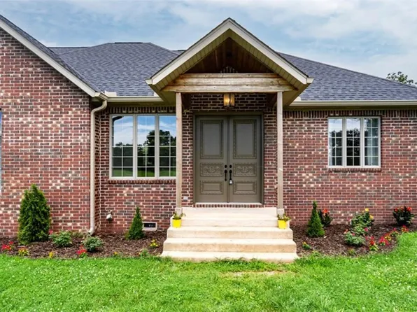 15071 Crossover Rd, Gravette, AR 72736