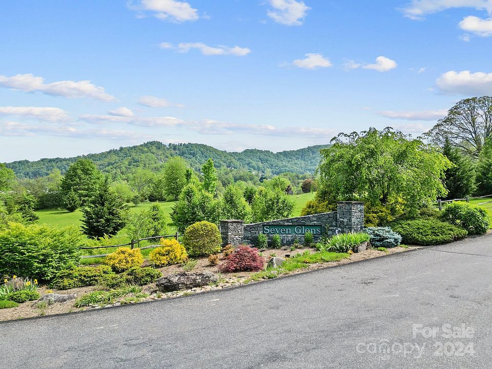 1st image of 78 Spring Falls Dr