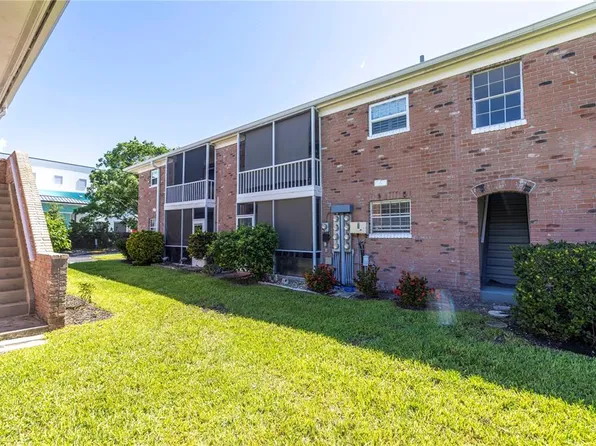 4115 34th Way S APT 195, Saint Petersburg, FL 33711