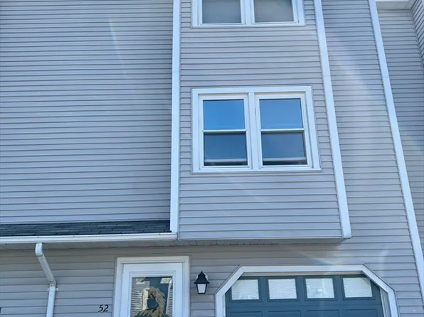 1431 Pawtucket Blvd #D52, Lowell, MA 01854