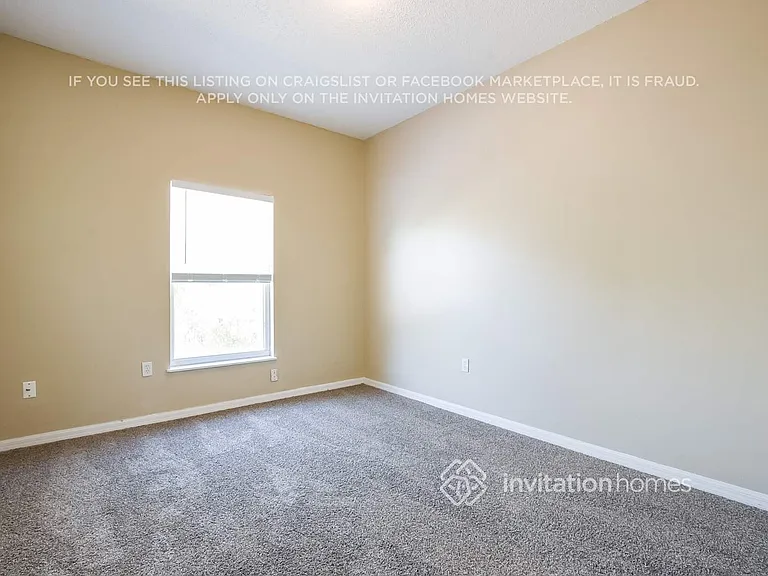 371 Pebble Ct — Photo 11