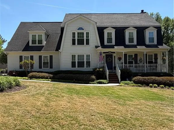 1049 Fairwood Run NW, Acworth, GA 30101