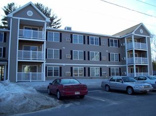 7 Greenleaf Park APT H, Merrimac, MA 01860