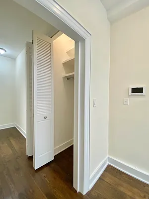 Rented by Waverly Realty Associates | media 43