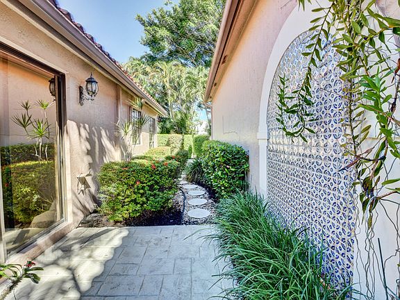 Home For Sale In Broken Sound Country Club