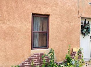 1745 Avenida Los Griegos NW, Albuquerque, NM 87107