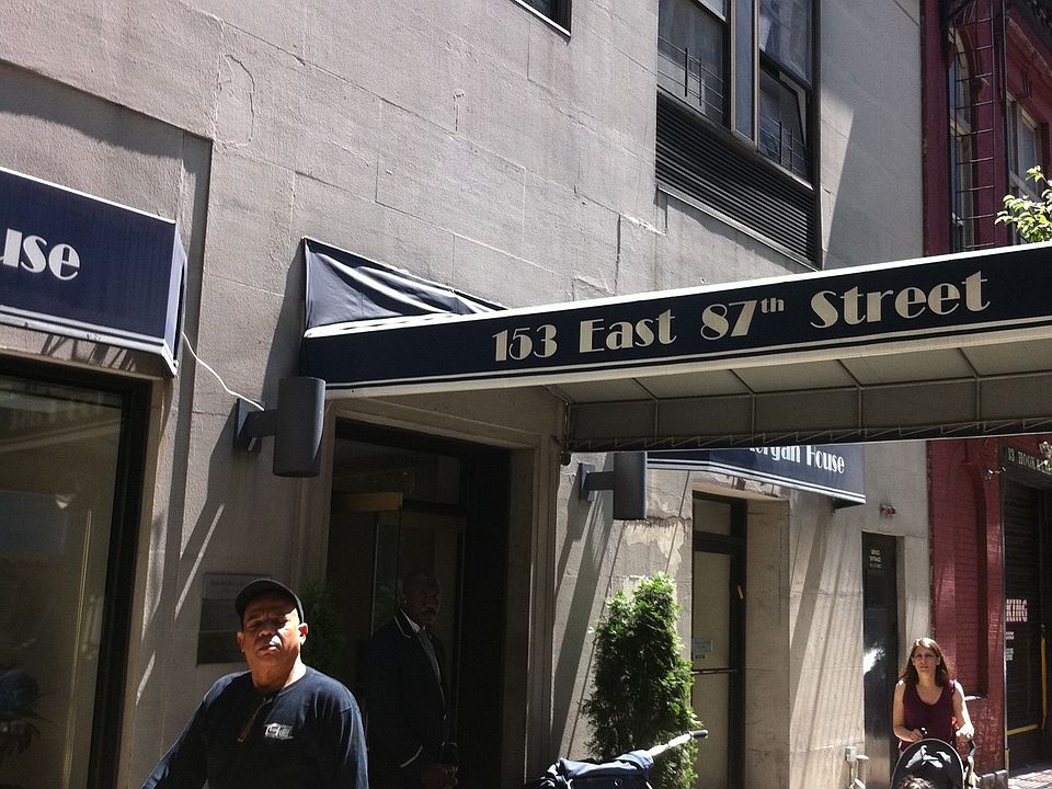 1st image of 153 E 87th St