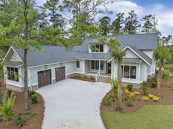 3rd image of 111 Peninsula Dr