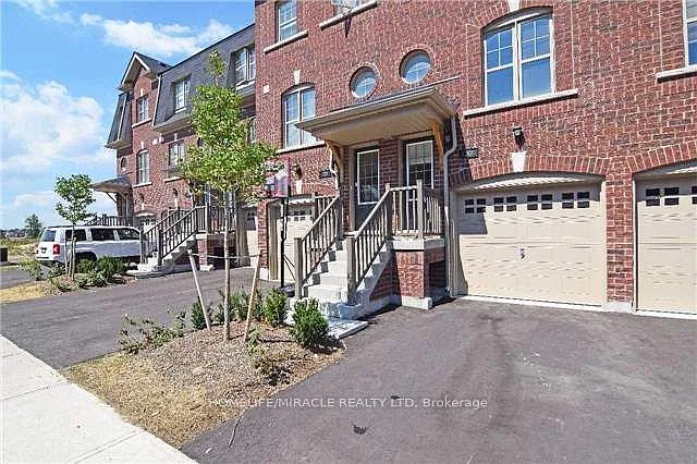 2 bed, $2,400 — Photo 2