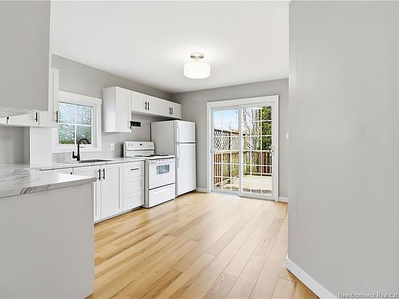 5th image of 66 Braeburn Cres