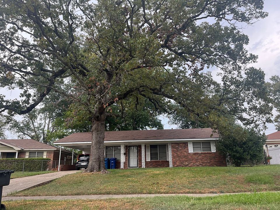 2nd image of 2024 Caroline St