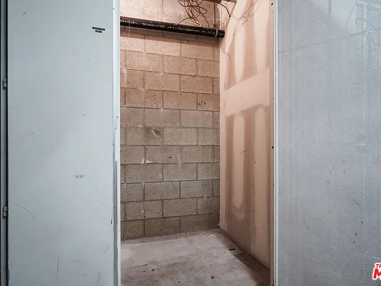 1325 Arizona Ave #201 — Photo 57