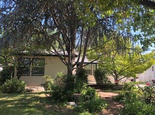 2233 E University Ave, Fresno, CA 93703