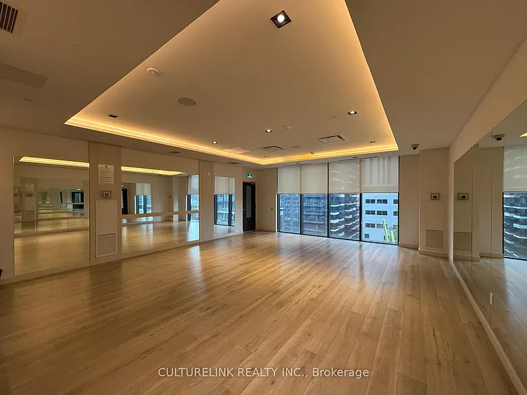 330 Richmond St W #1607 — Photo 23