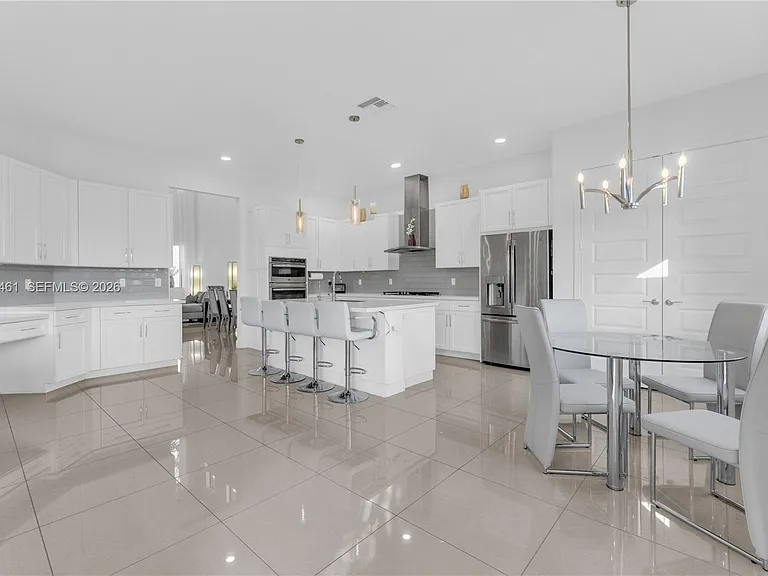 10890 Shore St — Photo 44