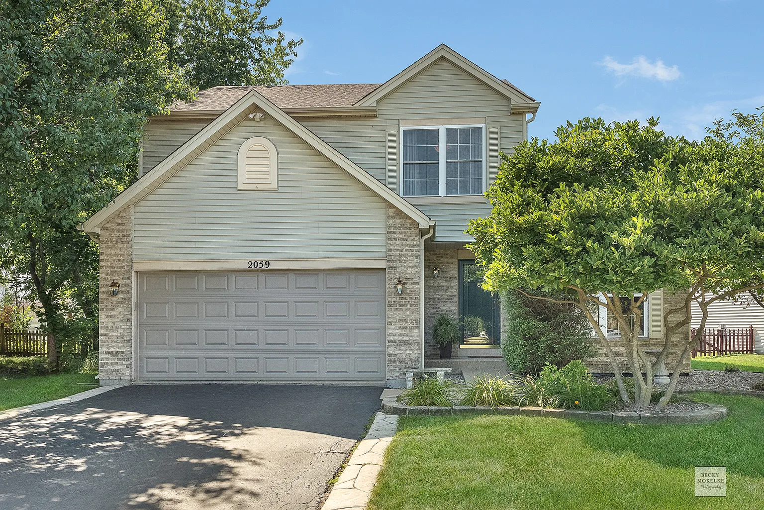 2059 Winding Lakes Dr photo 1