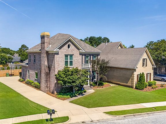 2nd image of 9818 Bent Brook Dr