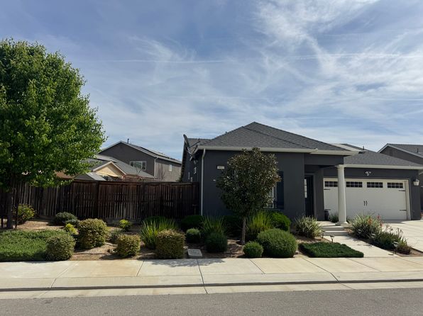 3812 Evergreen Village Ln