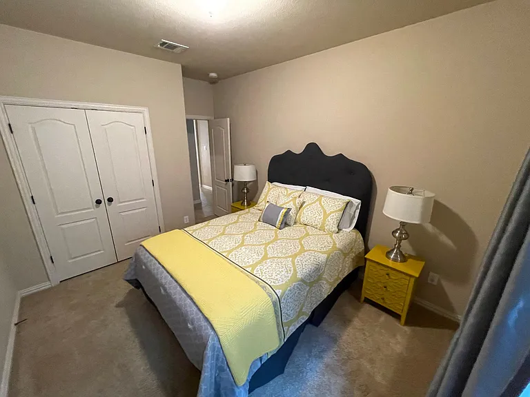 2625 Frances Ln — Photo 21