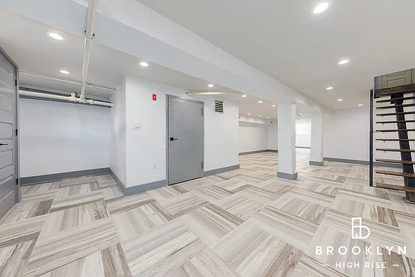 Rented by Brooklyn High Rise LLC | media 22