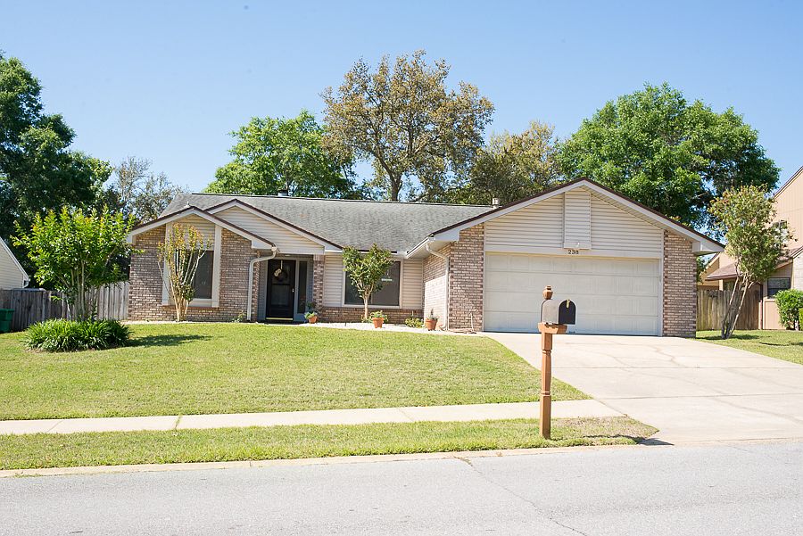 1st image of 238 Bayberry Dr